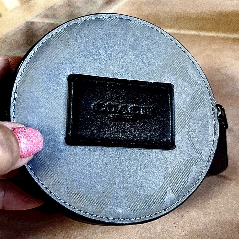 COACH hybrid pouch / tag along purse/keychain
